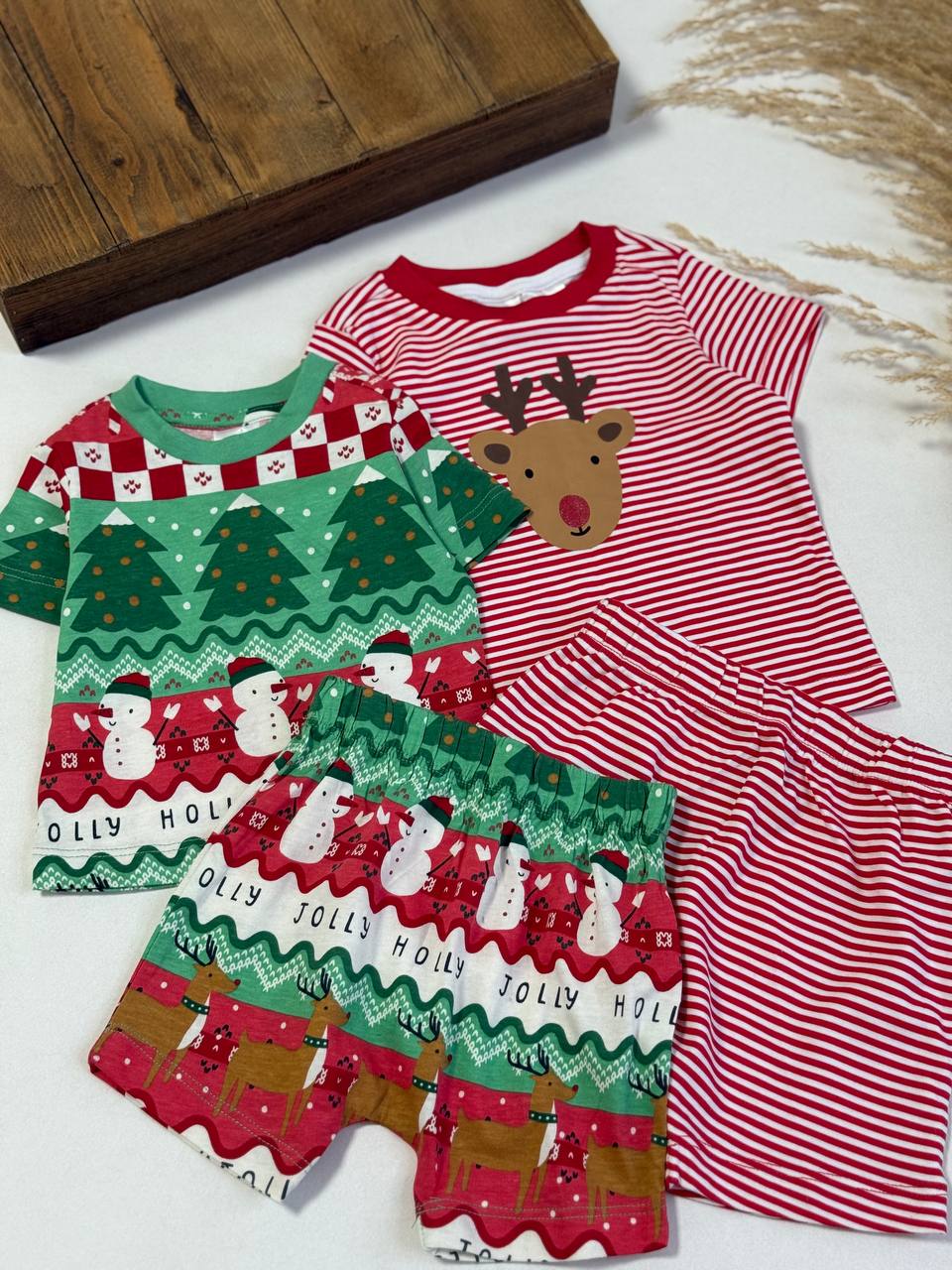 تیشرت شلوارک گوزن و کریسمس - نی نی لوس