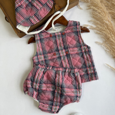 سه تیکه چهارخونه - نی نی لوس